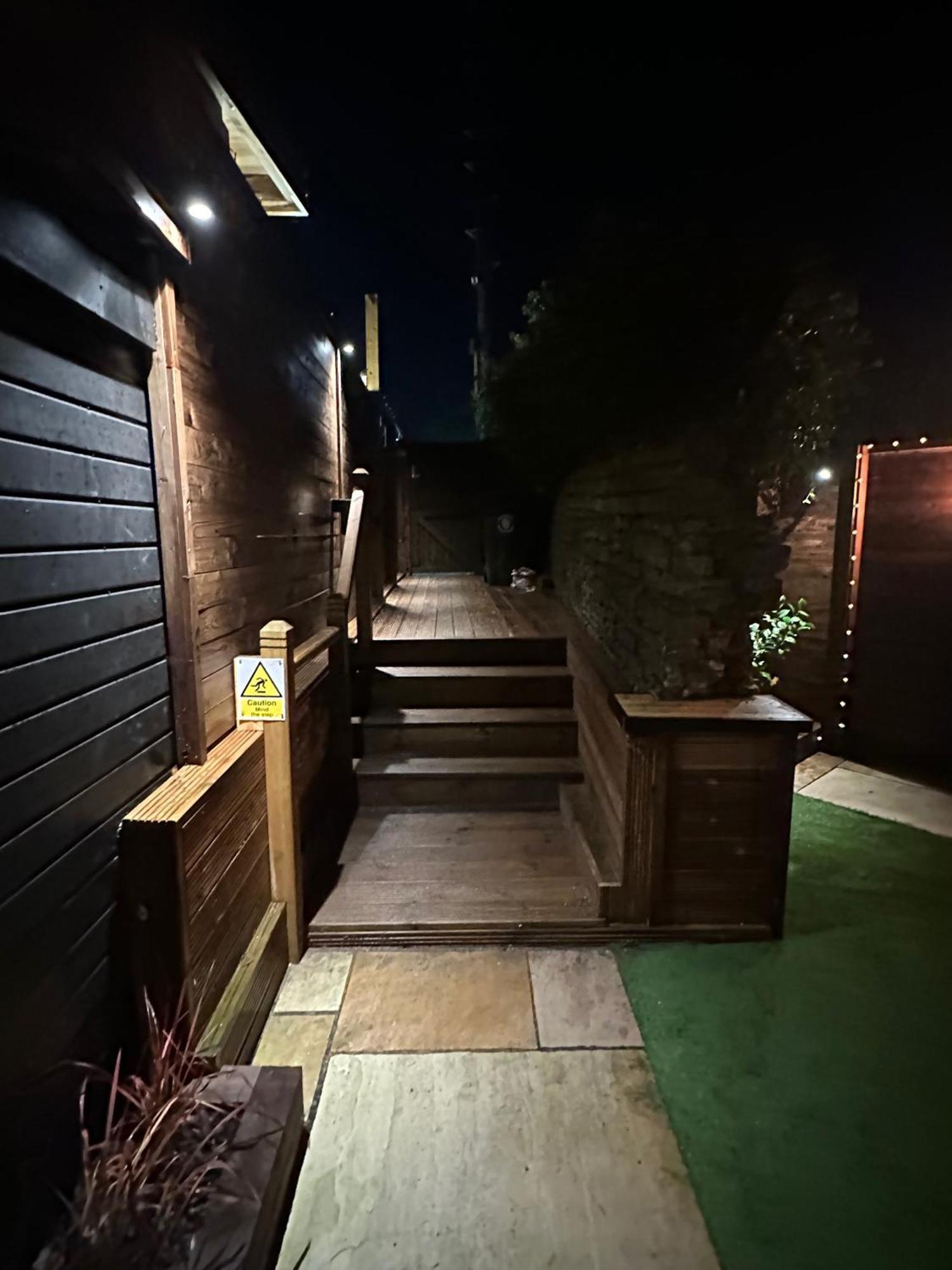 The Cottage Hideout Upholland ภายนอก รูปภาพ